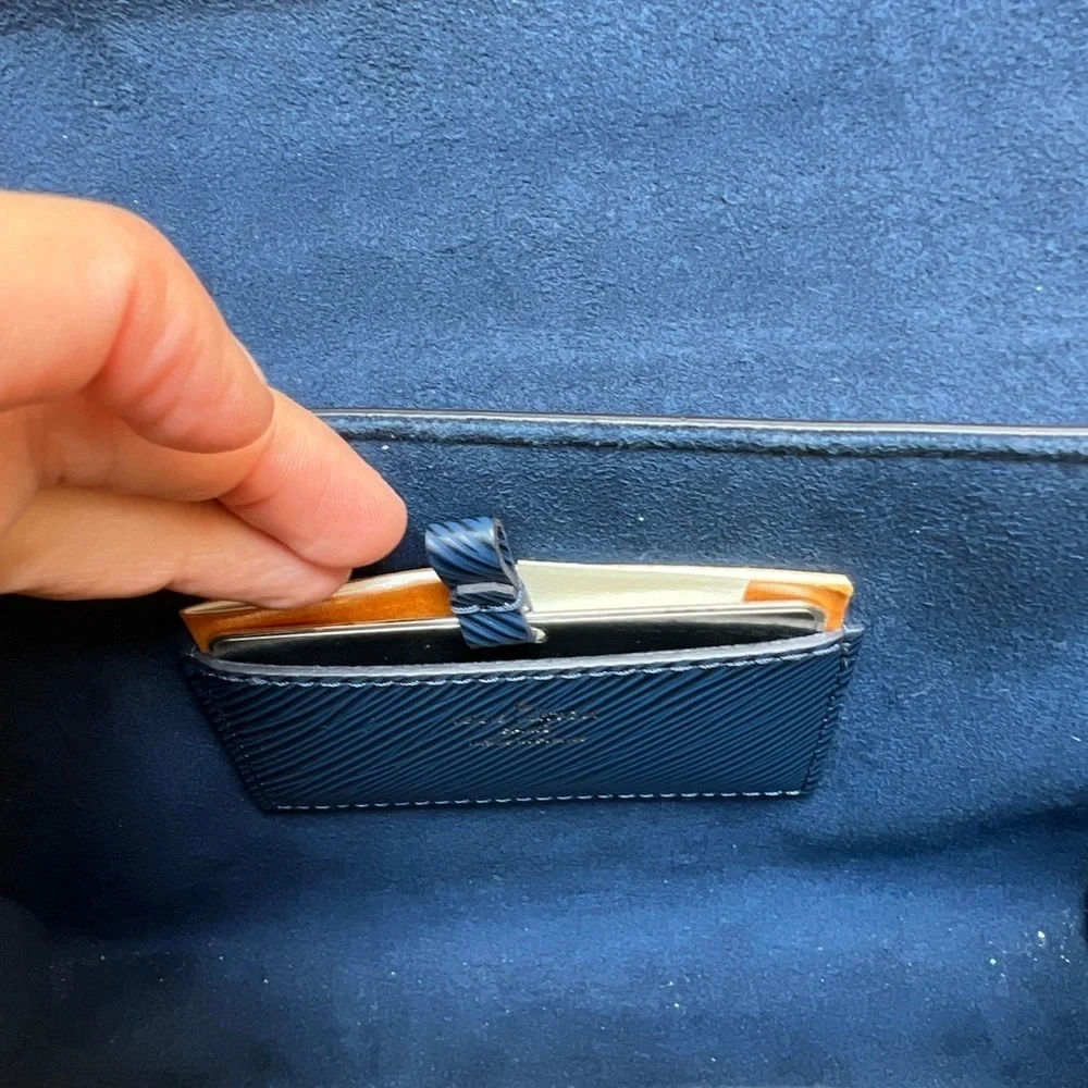 Louis Vuitton Epi Twist Shoulder Bag MM